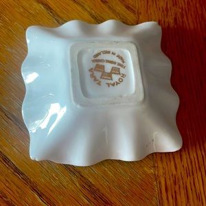 Vintage Royal Tara Homeland